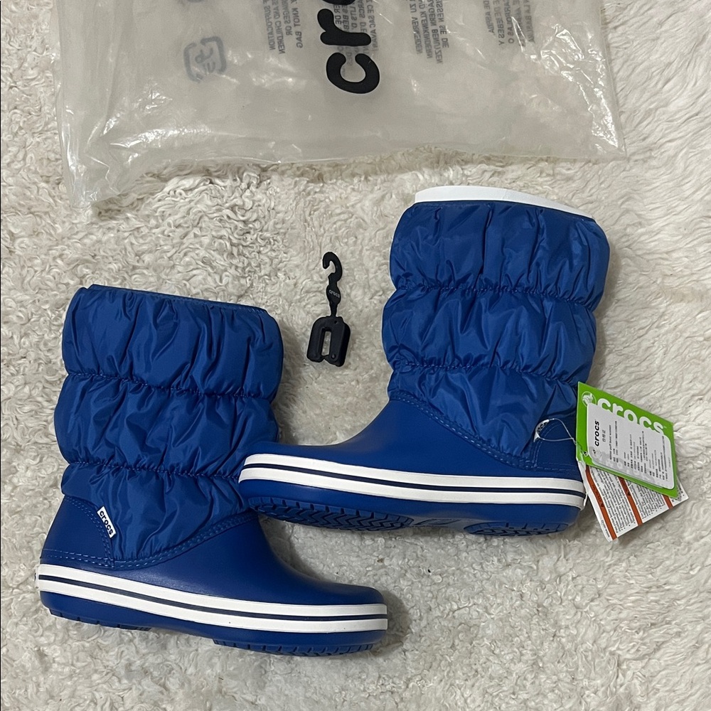 NWT - CROCS Royal Blue Puffer Boots